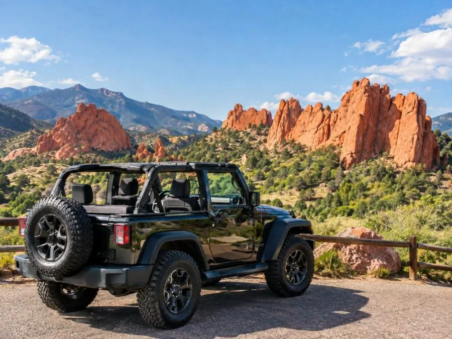 Colorado Springs: Garden of the Gods Luxury Jeep Tour